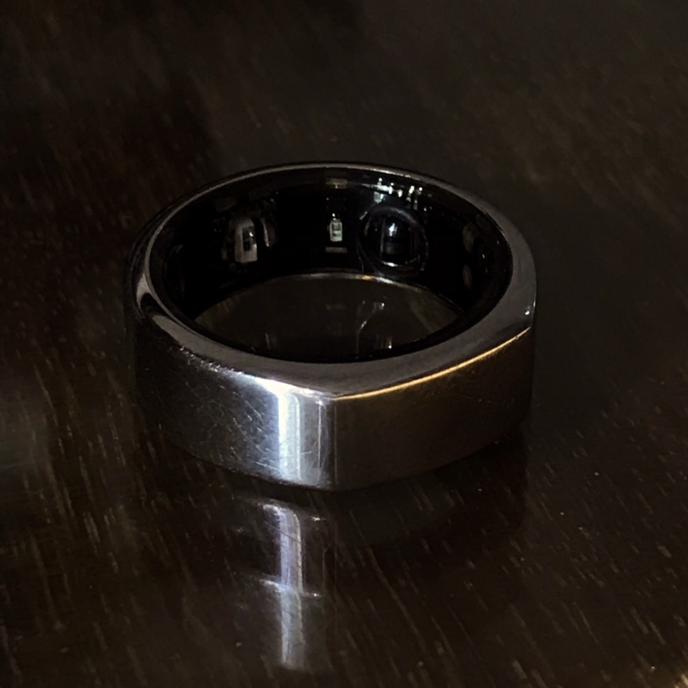 Oura ring gen 3 size 8 heritage silver